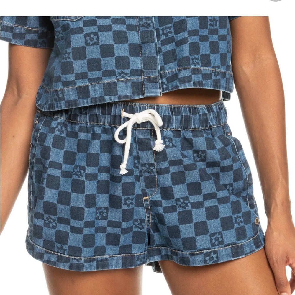 NWT Roxy Denim Shorts - Picture 5 of 6